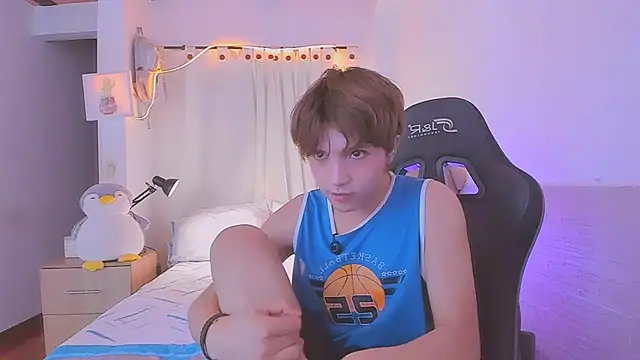Czat XXX na żywo – Sweet_Allan