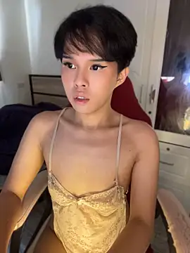 Plaxxxtique Live XXX Chat