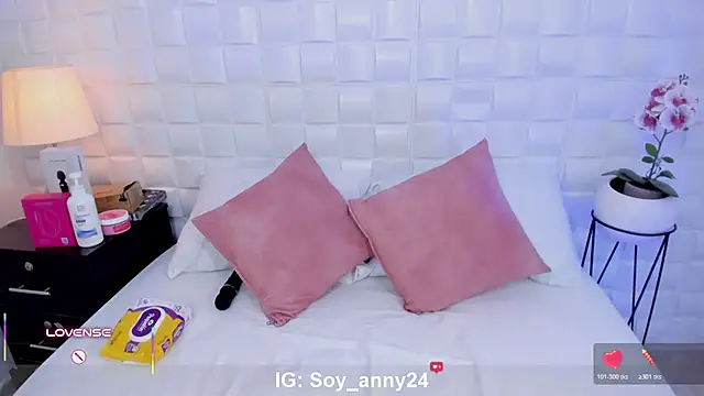 anny_rouse24's Live XXX Chat