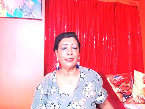 indiansarika65のライブXXXチャット