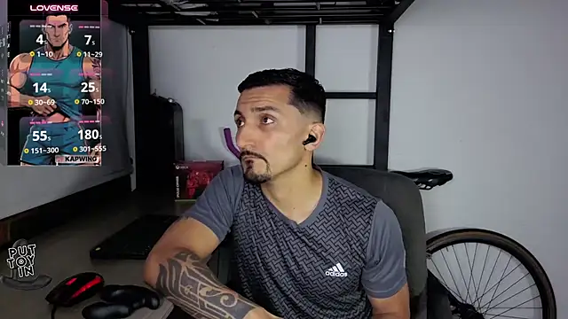 دردشة Marck_Muscle الجنسية المباشرة