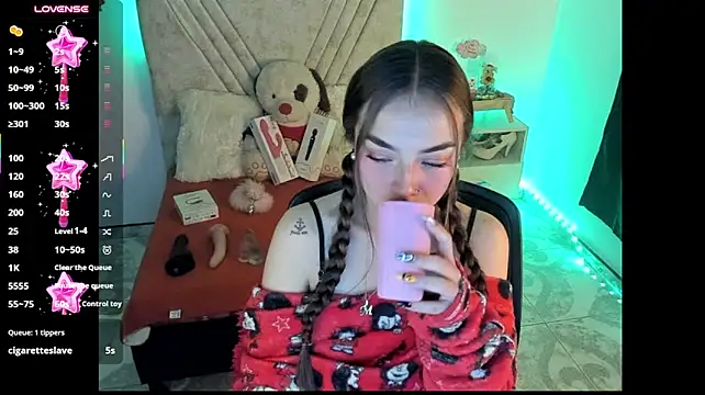 Mia_Victoria22's Live XXX Chat