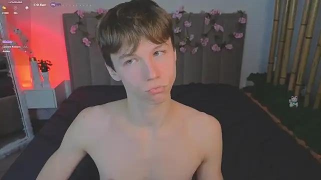 Онлайн чат XXX cuMte_boy