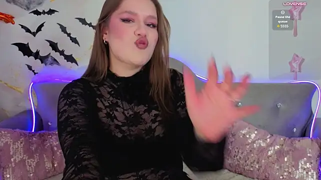 Jenny_Hart Adlı Modelin Canlı XXX Sohbeti
