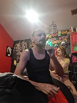 Chat XXX en directo de DaddyAndSplashQueen