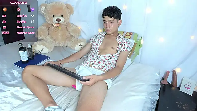 แชท XXX สดของ Benjamin_Buster