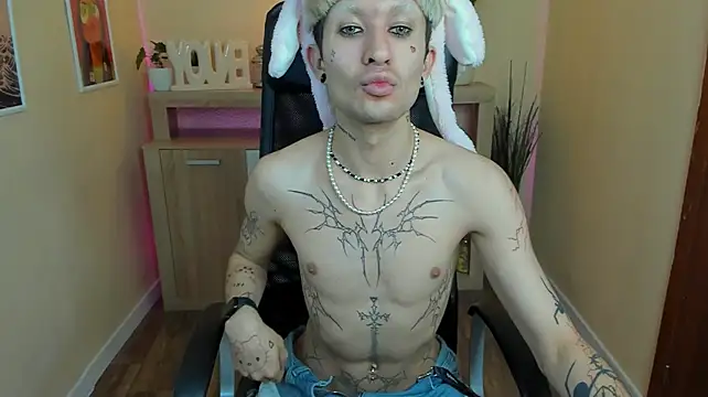 FinnEchon Live XXX chat