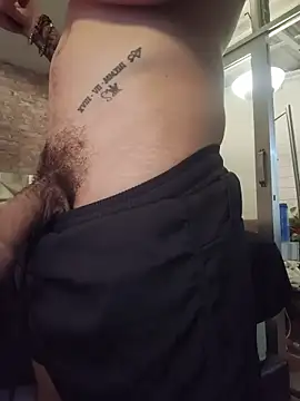 Chat +18 de AlphaMasterXxx ao vivo