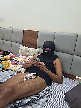 Hugetoolnick – Naživo XXX chat
