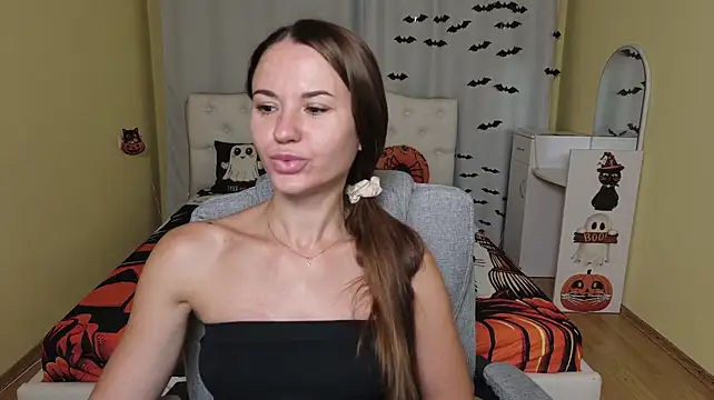KaraCriegs live XXX chat