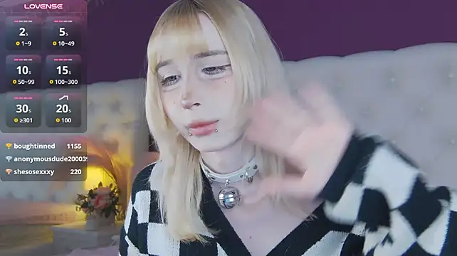 cutetomie élő XXX-chatje