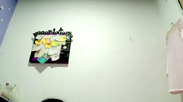 PetiteIvoryQueen19's Live XXX Chat