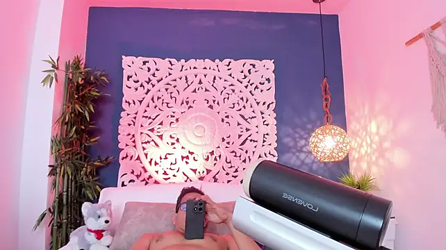 XXX chat uživo modela JacobDraven