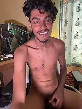 XXX chat uživo modela GunSlay
