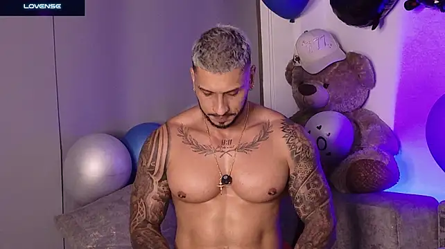 Seth_Vegaa 라이브 XXX 채팅