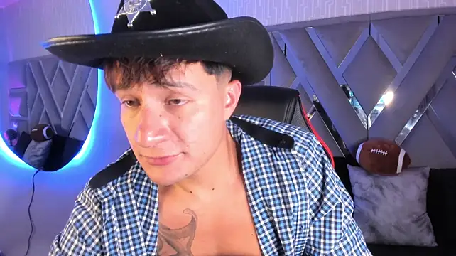Chat XXX en directo de Hassbyd