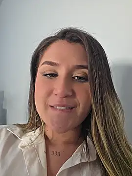 Show de IsabelleMilan na webcam
