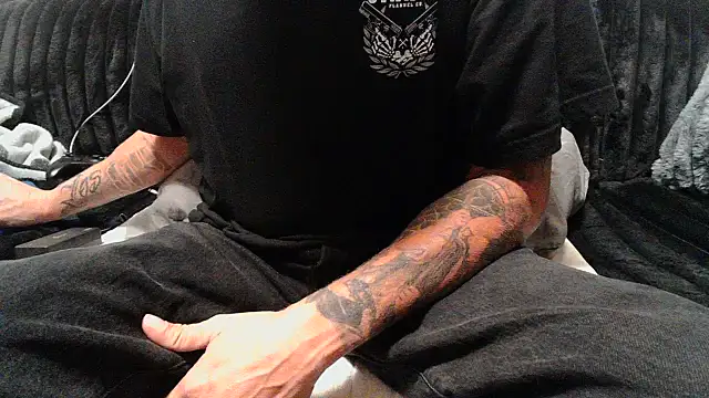 JohnnyKorrupt_'s Live XXX Chat