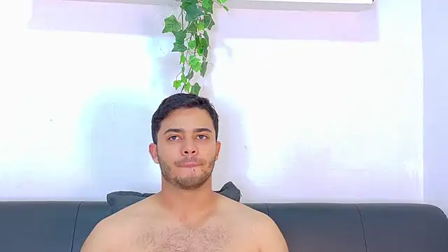 TylerWest_'s Live XXX Chat