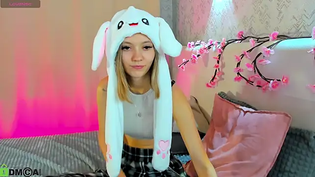Lo1Ly_Pol1ypop's Live XXX Chat