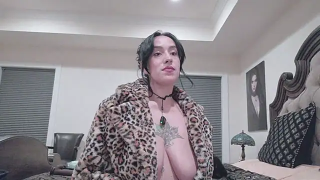 LyannaGardner's Live XXX Chat