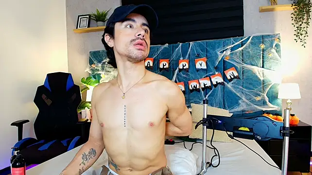 Ethan_Briggs_: απευθείας συνομιλία ΧΧΧ