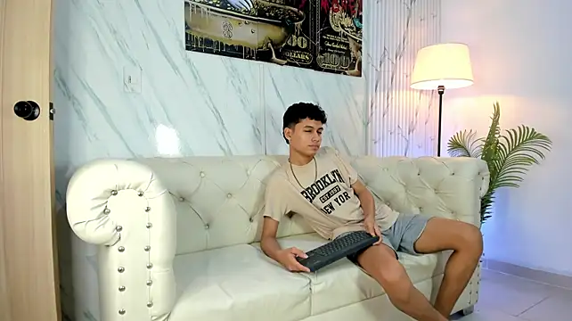 Chat +18 de HORNY_PRETTY ao vivo