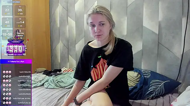 Chat XXX Live Tiny_Kiss