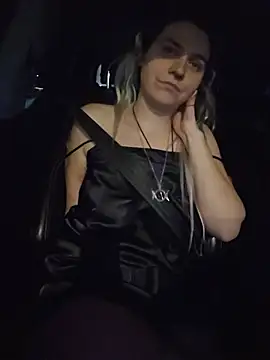 XXX chat uživo modela ScarletsWeb
