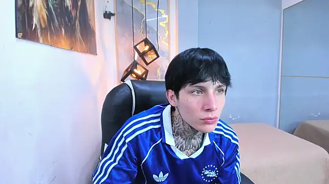 Онлайн чат XXX Cry_thereal
