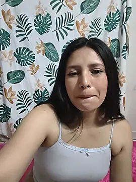 XXX chat uživo modela Sam_Mansoon