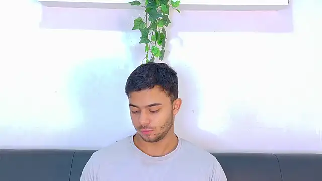 TylerWest_ Chat XXX live