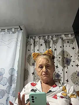 צ'אט XXX בשידור חי של DulceDiaz