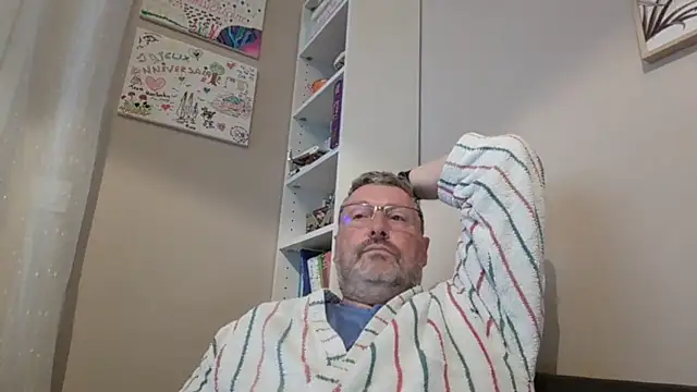 doudou310 Chat XXX live