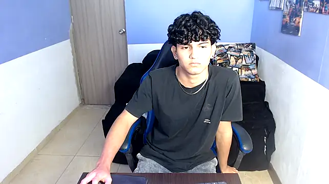 Онлайн чат XXX sthellar_gp