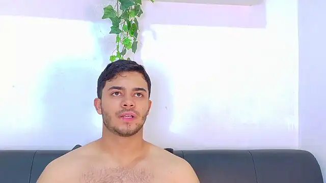 TylerWest_ 现场XXX聊天