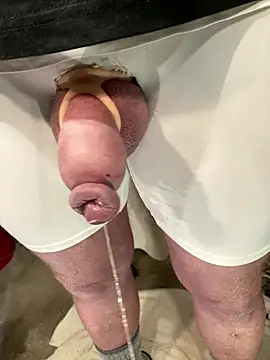 Uncutlounge's Live XXX Chat
