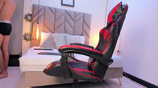 MaxLeons Adlı Modelin Web Kamerası Şovu