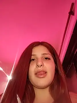 Hellochula777's Live XXX Chat