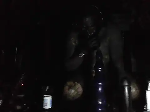 wormobject Chat XXX live