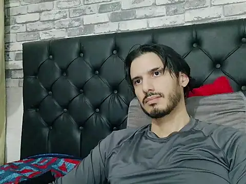 แชท XXX สดของ MrTyler667