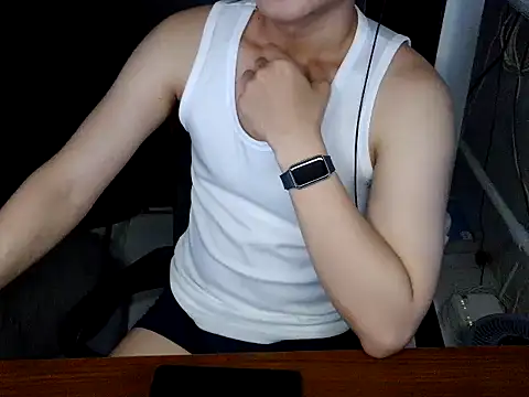 XXX chat uživo modela Louis_Caox