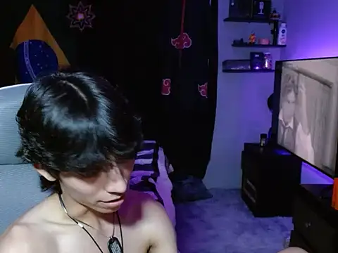 AvenaBoy Live XXX Chat