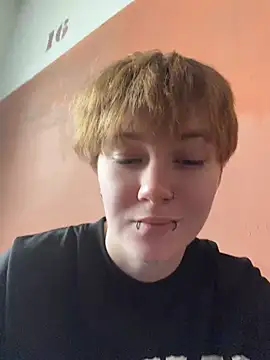 IceMur Live XXX-chat