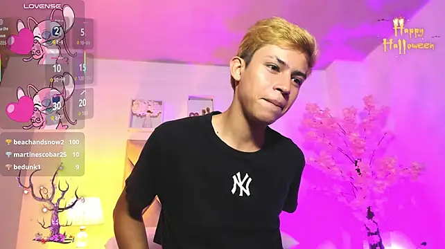 Baby_noahtt's Live XXX Chat