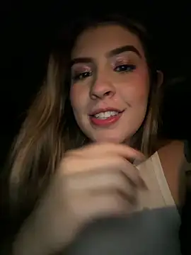 AndyBluee Chat XXX in diretta