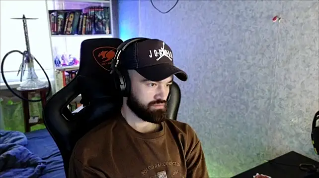 Chat +18 de _Serious_Man ao vivo