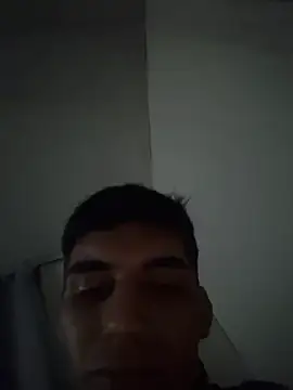 Show modela Nikokleinn na web-kameri