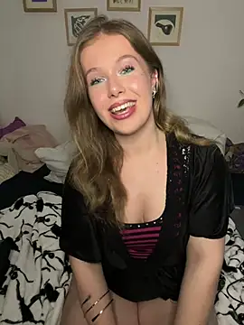 HannahMontana18 라이브 XXX 채팅