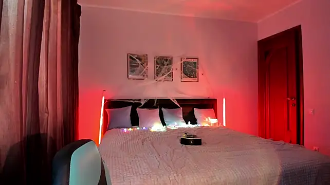 luna_lust_212 Adlı Modelin Canlı XXX Sohbeti